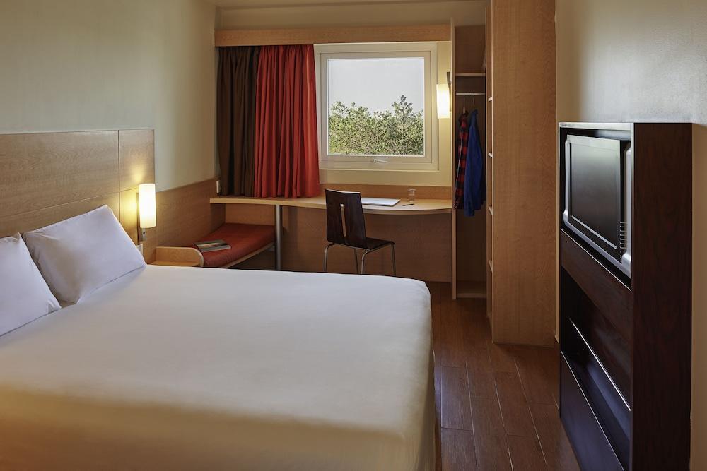 Ibis Senlis Hotel Санлис Екстериор снимка