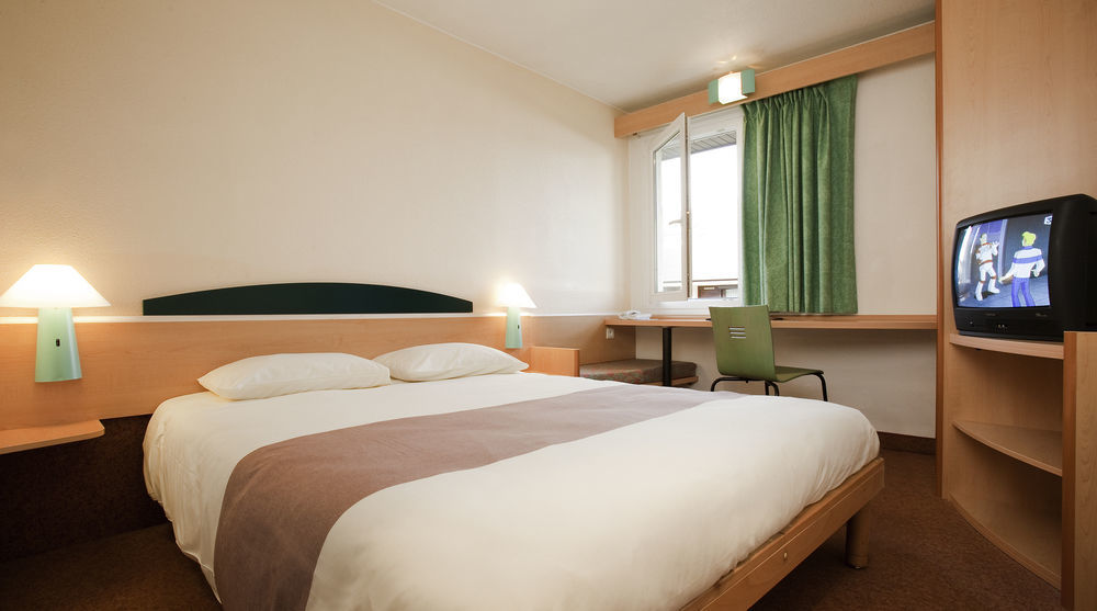 Ibis Senlis Hotel Санлис Екстериор снимка