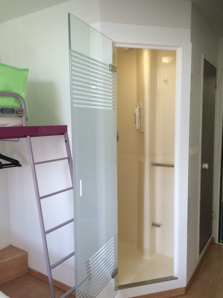 Ibis Senlis Hotel Санлис Екстериор снимка
